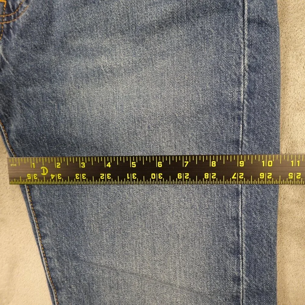 Levi’s Premium 505 Jeans Men’s 30x32 Straight Leg Light Indigo Classic‎ Denim